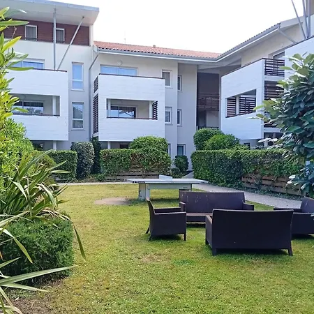 Apartment Superb With Terrace Near *